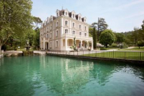 club-domaine-de-chateau-laval-vacances-bleues greoux-les-bains