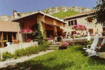 hotel-bar-restaurant-le-pidanoux saint-julien-du-verdon