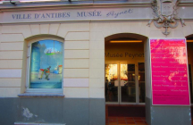 musee-peynet-et-du-dessin-humoristique antibes