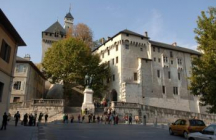 chateau-des-ducs-de-savoie chambery