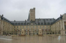 palais-des-ducs-de-bourgogne dijon