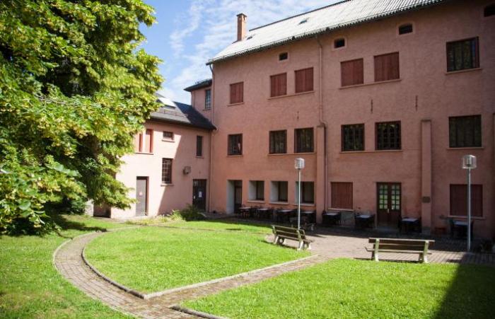 hotel-ulvf-la-citadelle-de-conflans albertville hotel-ulvf-la-citadelle-de-conflans albertville