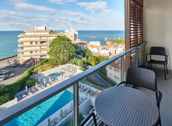 hotel-le-grand-large-vacances-bleues biarritz hotel-le-grand-large-vacances-bleues biarritz