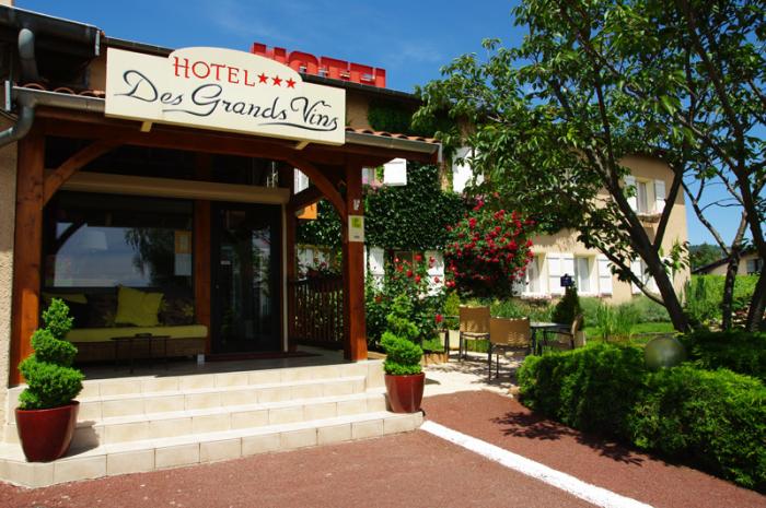 hotel-des-grands-vins fleurie hotel-des-grands-vins fleurie