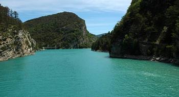 le-lac-de-castillon le-lac-de-castillon