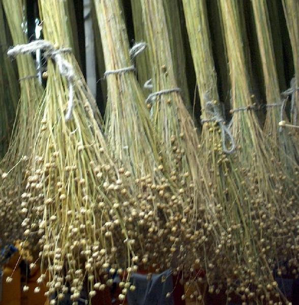 sur-le-fil-des-traditions-textiles